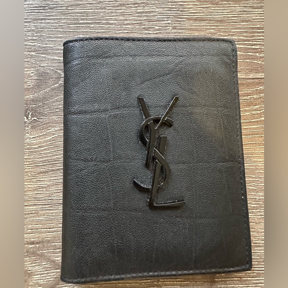 YSL bi-fold wallet in croc